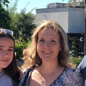 Meet your Posher, Helen